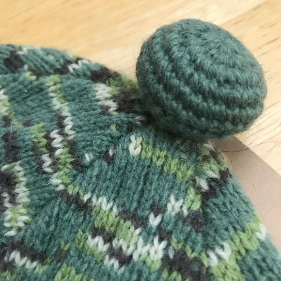 Eastern Mountain Sports Accessories - Knitted Hat EASTERN MOUNTAIN SPORTS  NWT